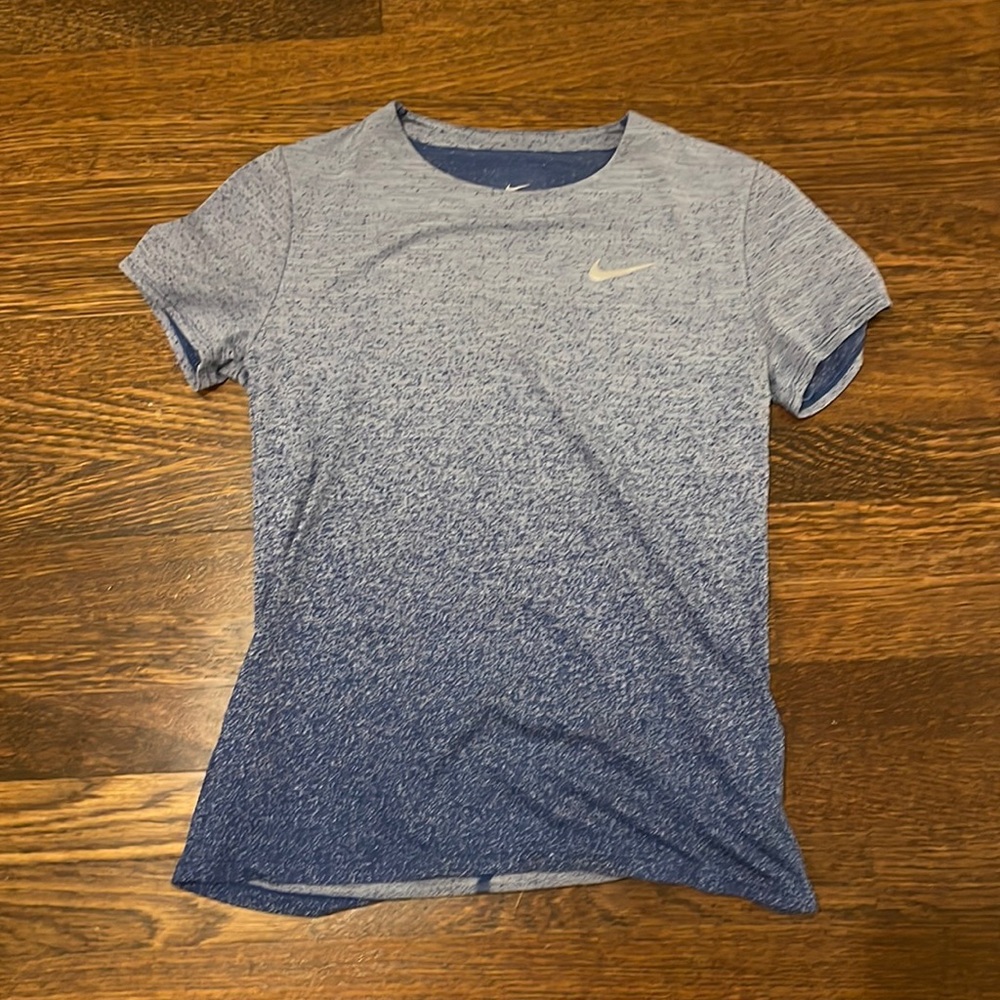 Nike dri-fit tshirt